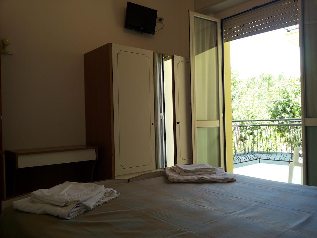 Hotel Cannes Rimini Ruang foto